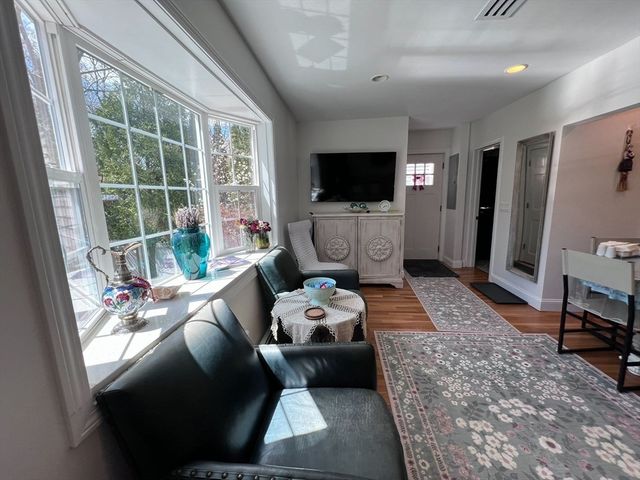 98 East Border, Malden, MA 02148