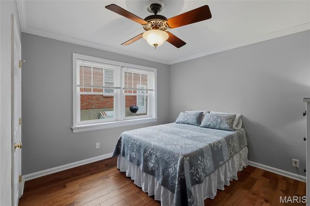 986 Glenbrook Avenue, Glendale, MO 63122