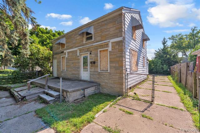 5365 Campbell Street, Dearborn Heights, MI 48125