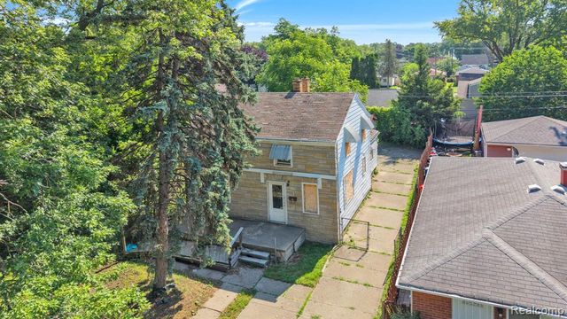 5365 Campbell Street, Dearborn Heights, MI 48125