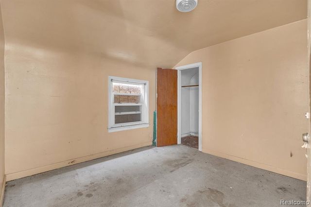 5365 Campbell Street, Dearborn Heights, MI 48125