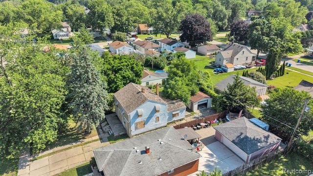 5365 Campbell Street, Dearborn Heights, MI 48125
