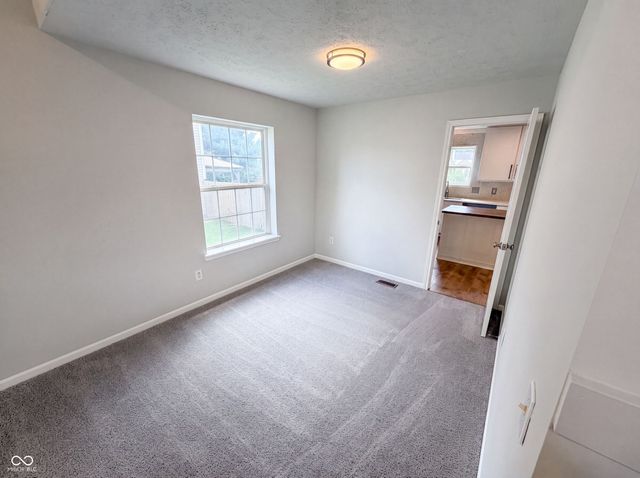 6680 Crestwell Lane, Indianapolis, IN 46268