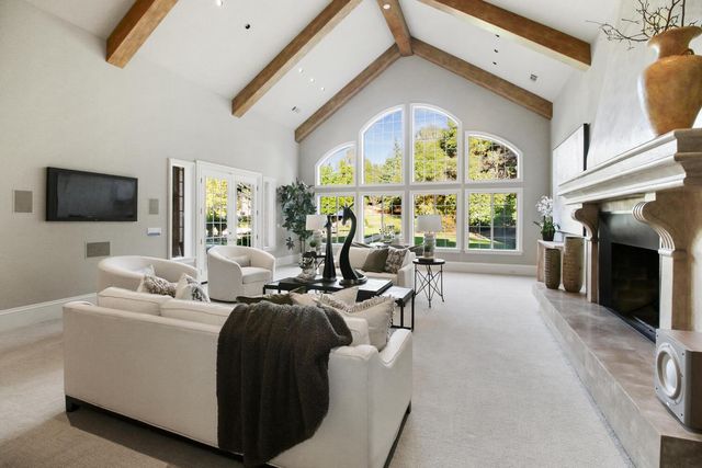 5001 Auburn Folsom Rd, Loomis, CA 95650