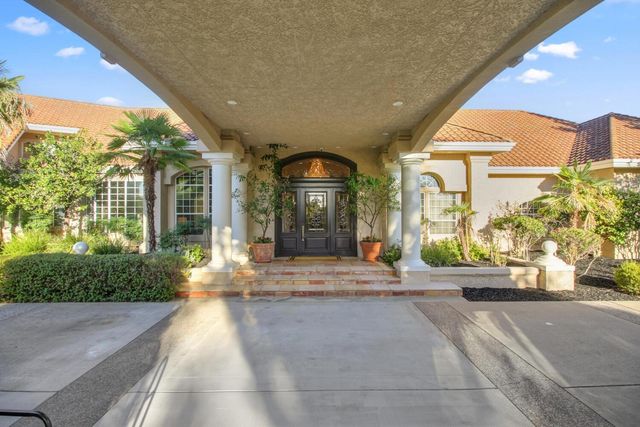 5001 Auburn Folsom Rd, Loomis, CA 95650