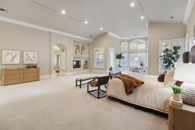 5001 Auburn Folsom Rd, Loomis, CA 95650