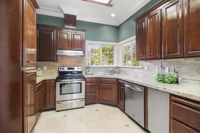 5001 Auburn Folsom Rd, Loomis, CA 95650