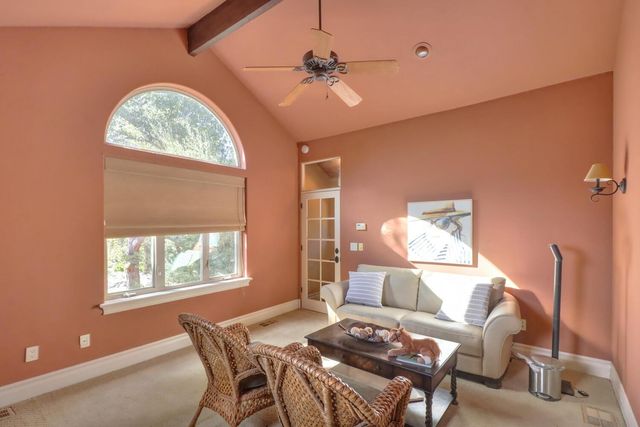 5001 Auburn Folsom Rd, Loomis, CA 95650