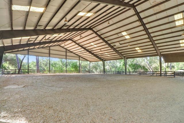 5001 Auburn Folsom Rd, Loomis, CA 95650