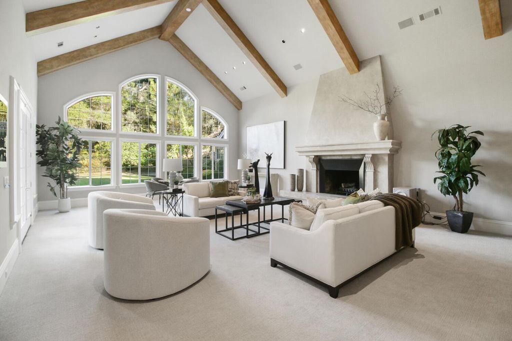 5001 Auburn Folsom Rd, Loomis, CA 95650