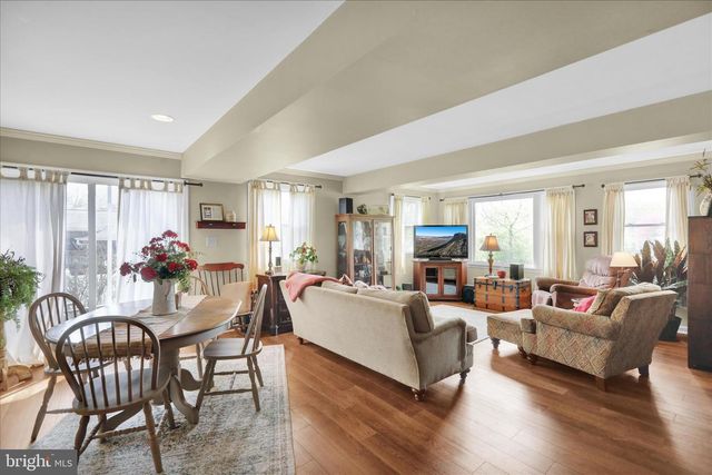 53 JACKSON DR, Lancaster, PA 17603