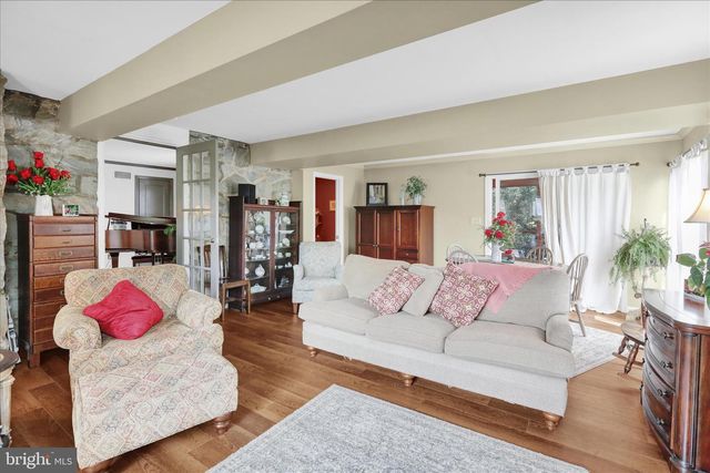 53 JACKSON DR, Lancaster, PA 17603