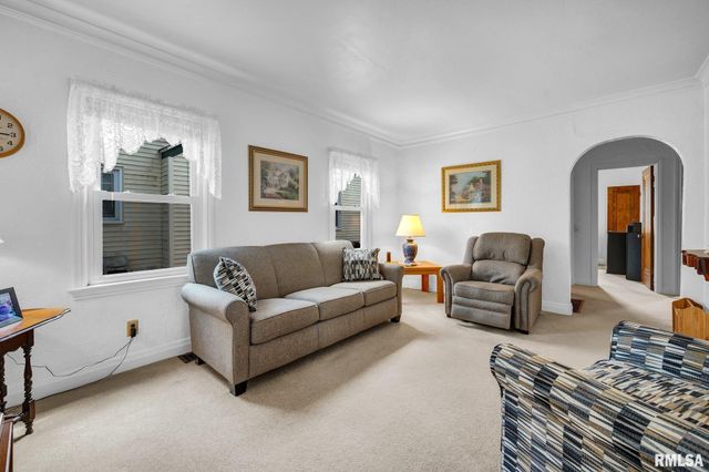 2617 N BIGELOW Street, Peoria, IL 61604