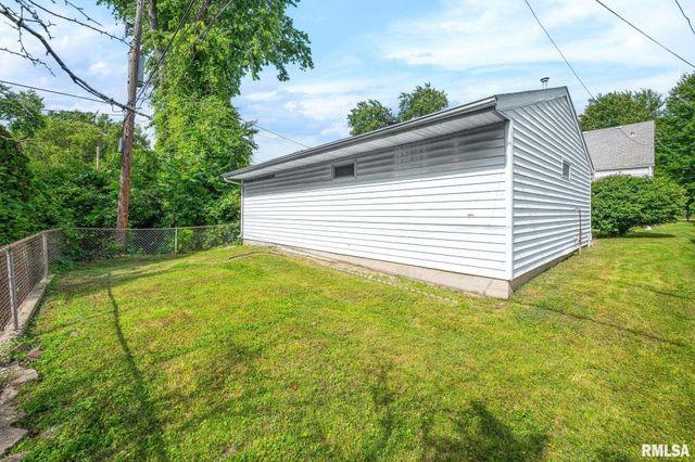 2617 N BIGELOW Street, Peoria, IL 61604