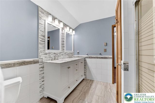 6404 Fir Road, Upper Macungie Twp, PA 18104