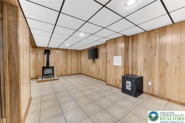 6404 Fir Road, Upper Macungie Twp, PA 18104