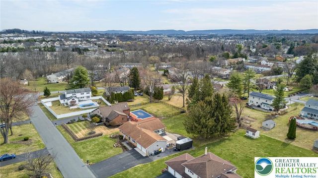 6404 Fir Road, Upper Macungie Twp, PA 18104