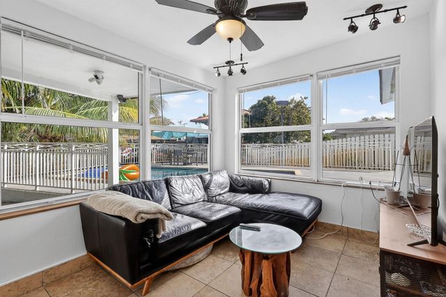 4540 SW 28th Terrace, Dania Beach, FL 33312