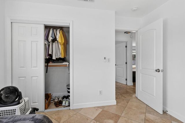 4540 SW 28th Terrace, Dania Beach, FL 33312