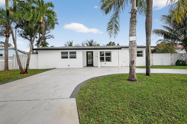 4540 SW 28th Terrace, Dania Beach, FL 33312