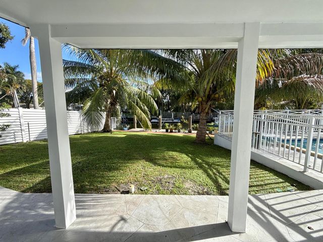 4540 SW 28th Terrace, Dania Beach, FL 33312