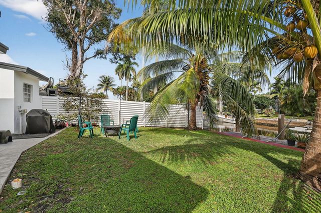 4540 SW 28th Terrace, Dania Beach, FL 33312