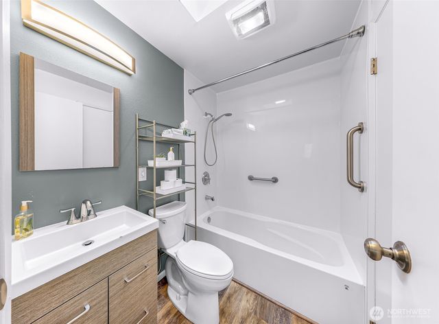 1006 NE Lindsay Street, Coupeville, WA 98239