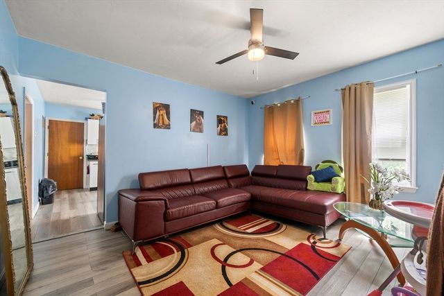 1438 Somerset Ave, Taunton, MA 02780