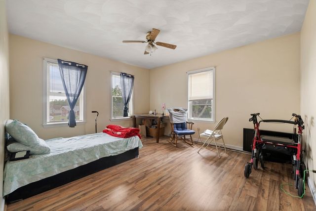 1438 Somerset Ave, Taunton, MA 02780