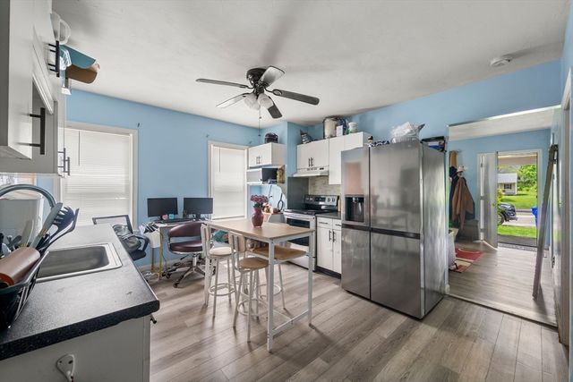 1438 Somerset Ave, Taunton, MA 02780