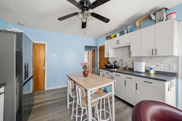 1438 Somerset Ave, Taunton, MA 02780