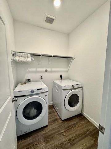 19834 Sienna Green Drive, Hockley, TX 77447