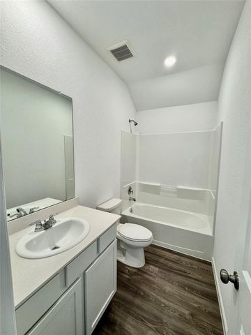 19834 Sienna Green Drive, Hockley, TX 77447