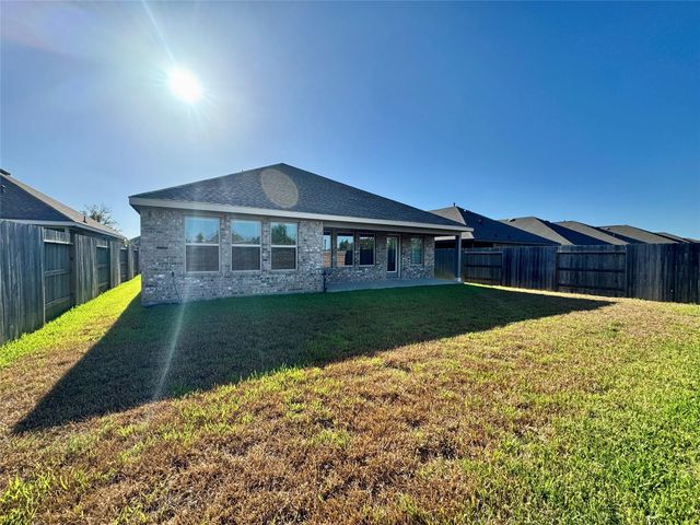 19834 Sienna Green Drive, Hockley, TX 77447
