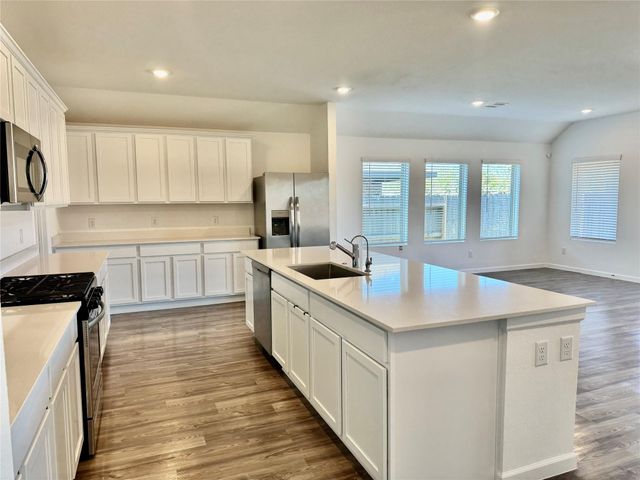 19834 Sienna Green Drive, Hockley, TX 77447