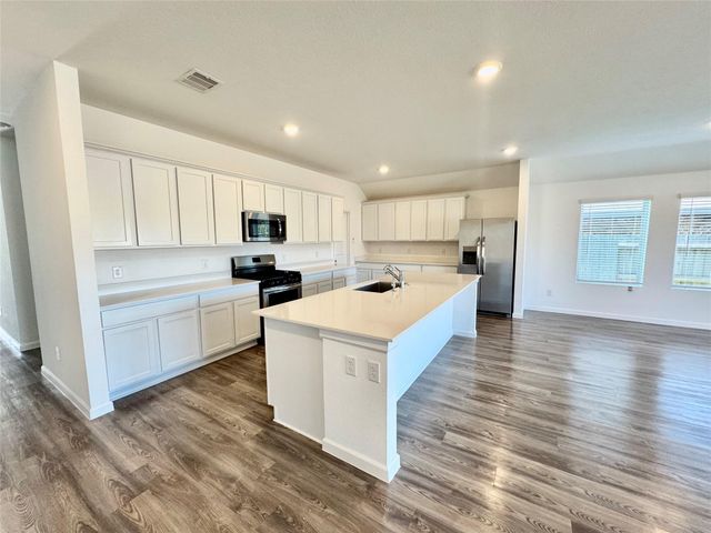 19834 Sienna Green Drive, Hockley, TX 77447