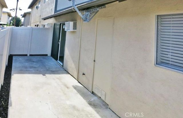 7562 Volga Drive 2, Huntington Beach, CA 92647