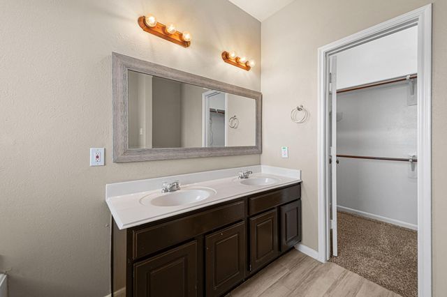 706 Pickett Hill Lane, Rosenberg, TX 77469