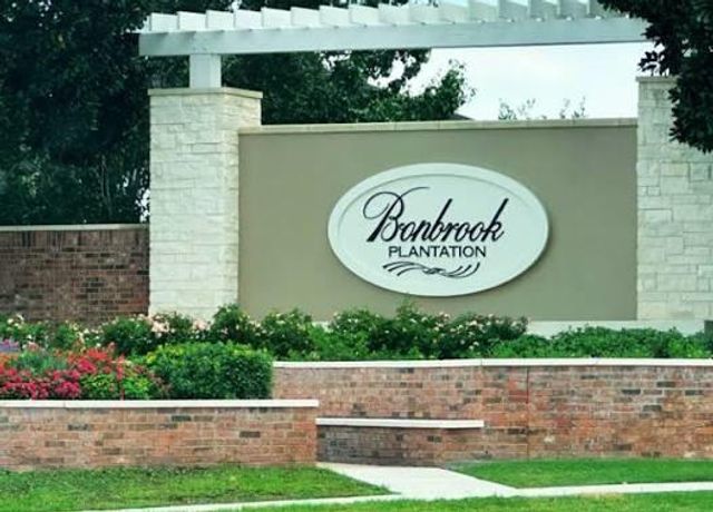706 Pickett Hill Lane, Rosenberg, TX 77469
