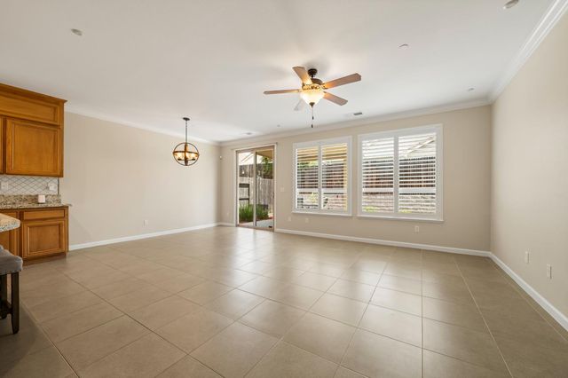 1866 Verrazona Dr, Roseville, CA 95747