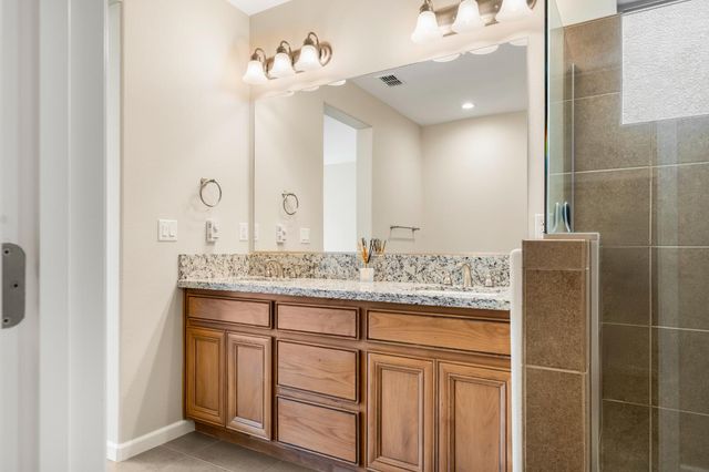 1866 Verrazona Dr, Roseville, CA 95747