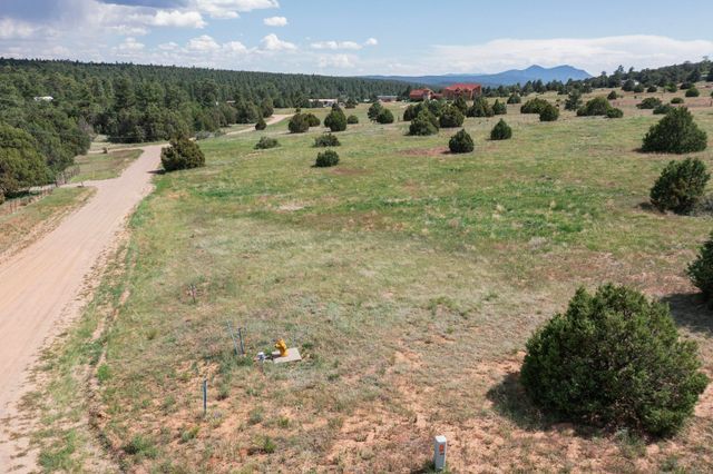 25 MOCKINGBIRD HILL Road, Tijeras, NM 87059