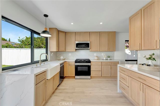 8761 Anthony, Huntington Beach, CA 92647