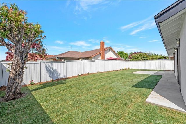 8761 Anthony, Huntington Beach, CA 92647