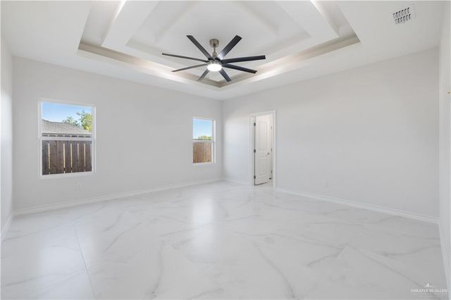 8006 N 48th Lane, Mcallen, TX 78504