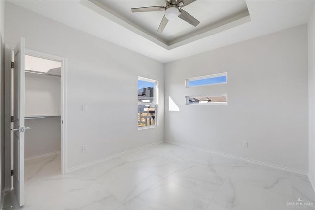 8006 N 48th Lane, Mcallen, TX 78504