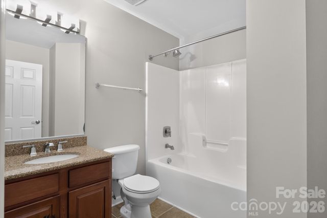 2515 Bethesda Oaks Drive, Gastonia, NC 28056