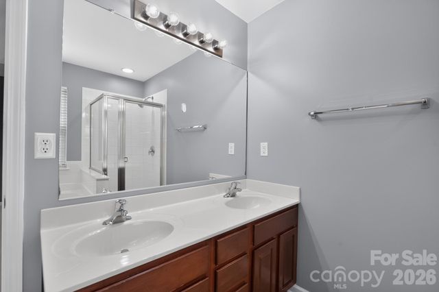 2515 Bethesda Oaks Drive, Gastonia, NC 28056
