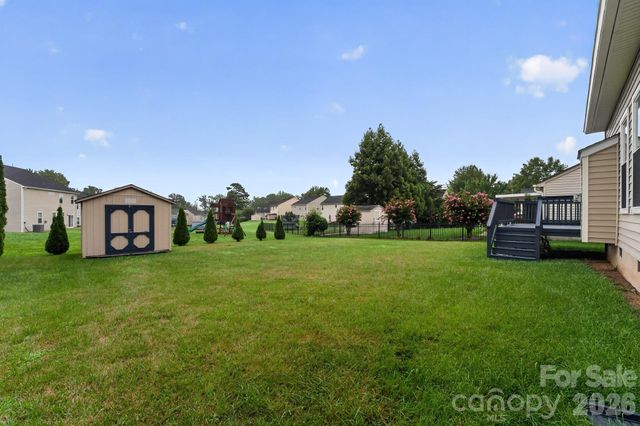2515 Bethesda Oaks Drive, Gastonia, NC 28056
