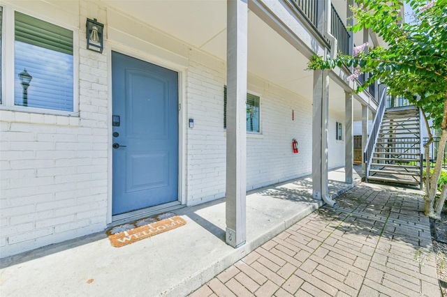 2002 27th Street 3, Galveston, TX 77550